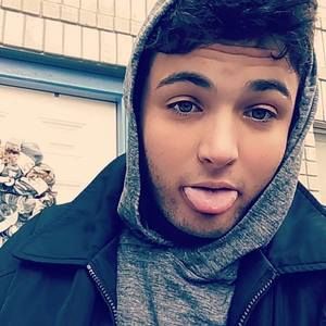 Meet your Posher, Gabriel